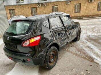 Nissan Qashqai 2.0 Вариатор 2012 года [wt_location get=